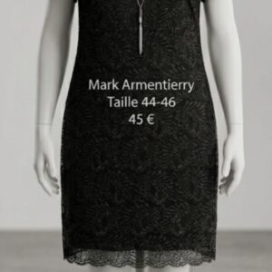Robe noire en dentelle femme – Élégance et raffinement